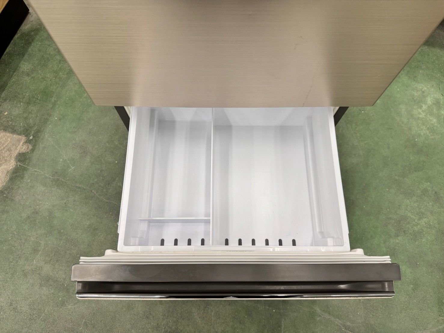 大阪送料無料☆3か月保障付き☆冷蔵庫☆日立☆3ドア