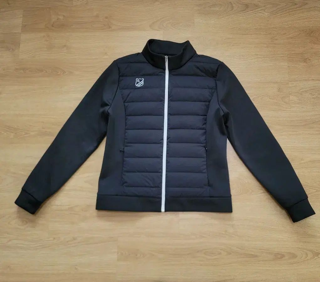 パーリーゲイツ ゴルフ レディース 軽量 グース ダウン 95