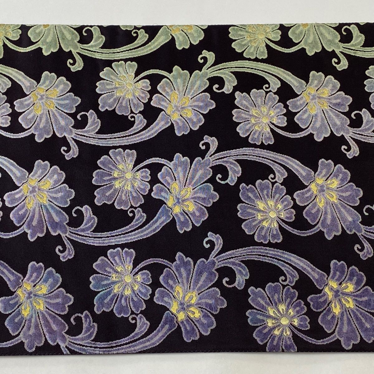 【美品】袋帯　紫色 花柄刺繍 袋帯 美品 名品 草花 霞 箔 灰紫 お太鼓柄 正絹 【中古】 - メルカリ