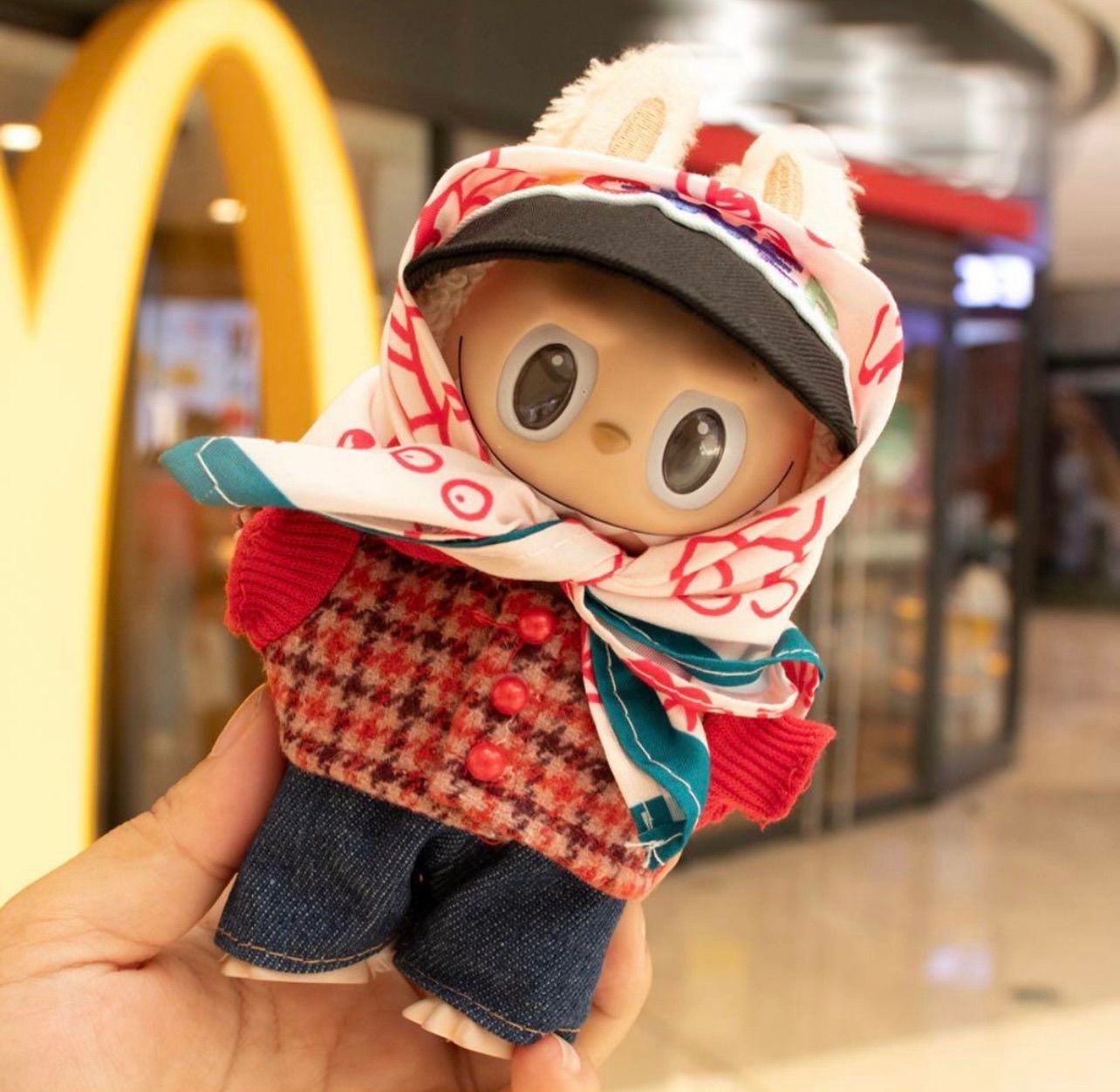 新品】LABUBU ラブブ G-DRAGON ジヨン 4点セット 着せ替 服