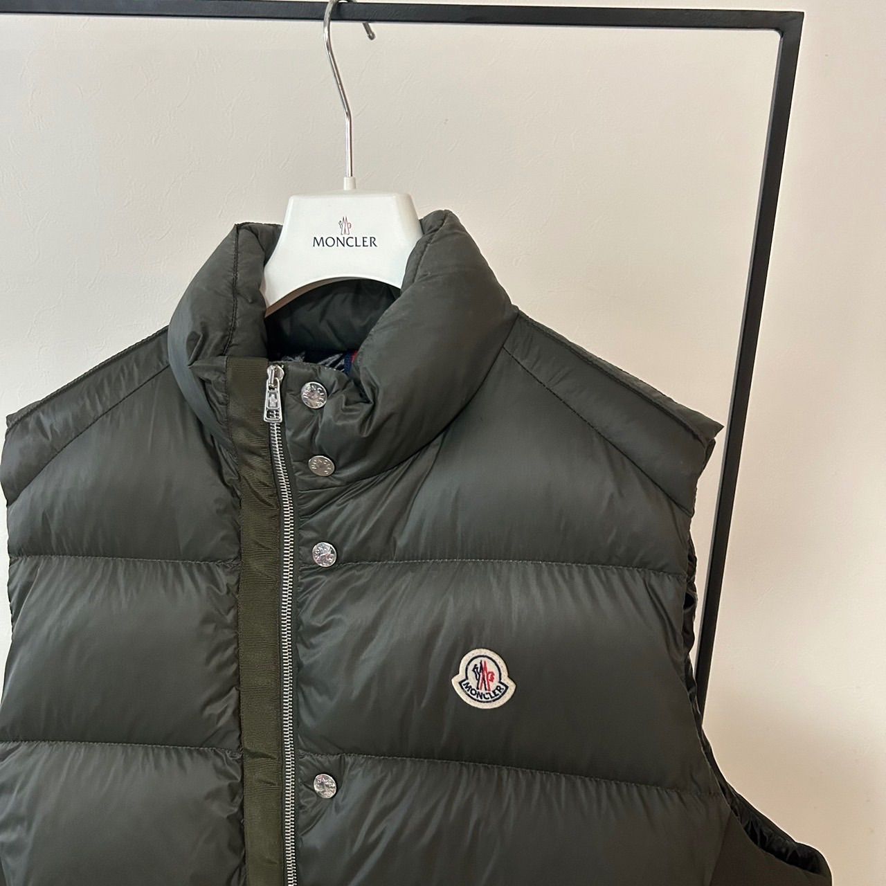 MONCLER モンクレール☆ダウンベスト☆ONTAKE☆サイズ3☆カーキ