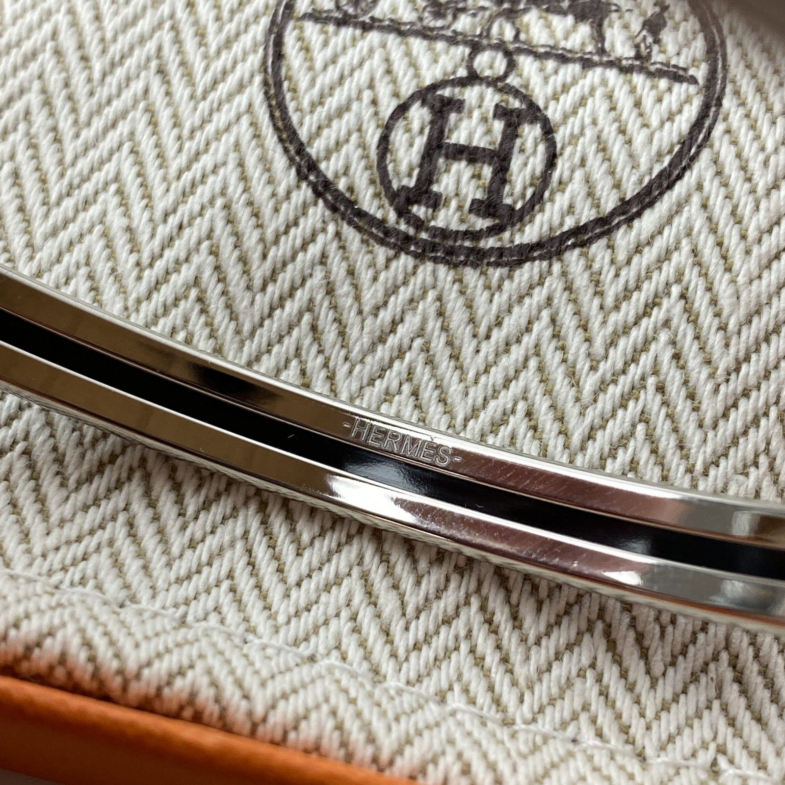 新品 エルメス HERMES ユニ ブレスレット ウルトラマリン/シャルドン ...