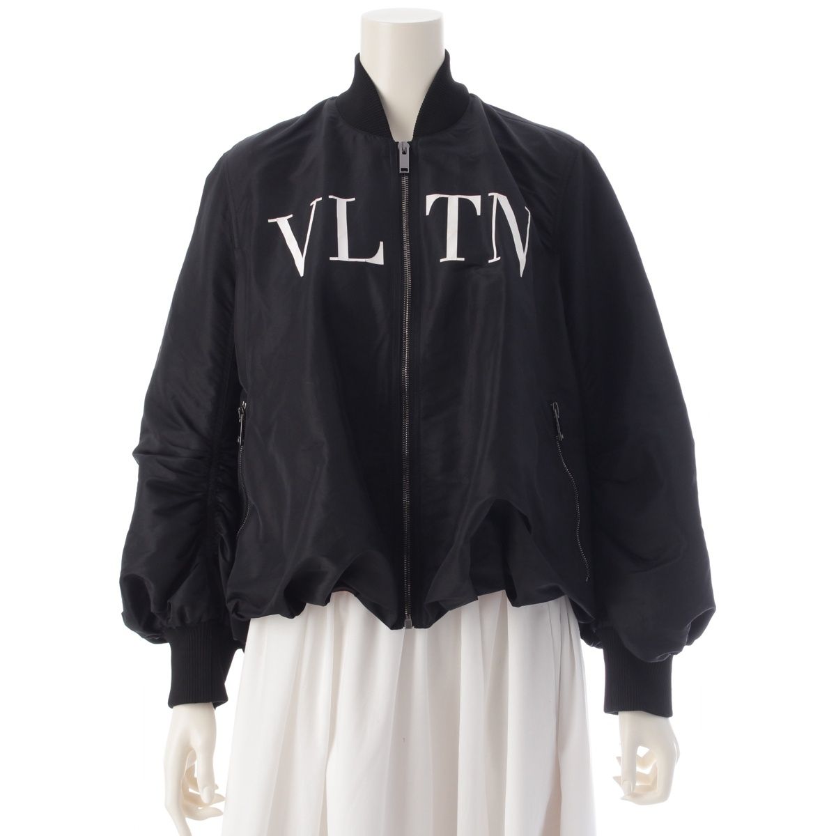 ヴァレンティノ キルティングナイロンジャケット ブラック 楽天市場】VALENTINO ヴァレンティノ（柄カモフラージュ・迷彩