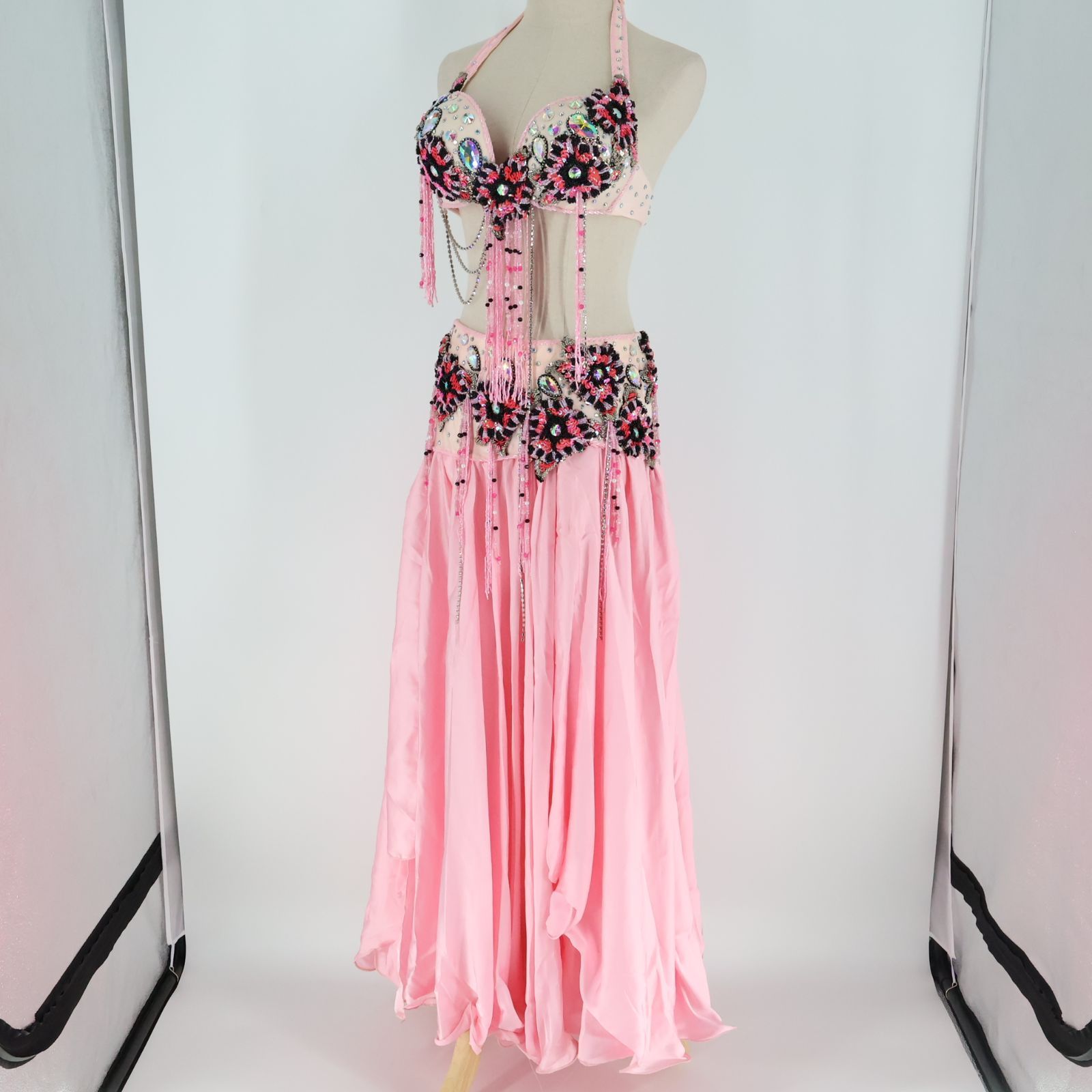 ベリーダンス用 オリエンタル衣装】薄ピンク ラインストーン ビーズ