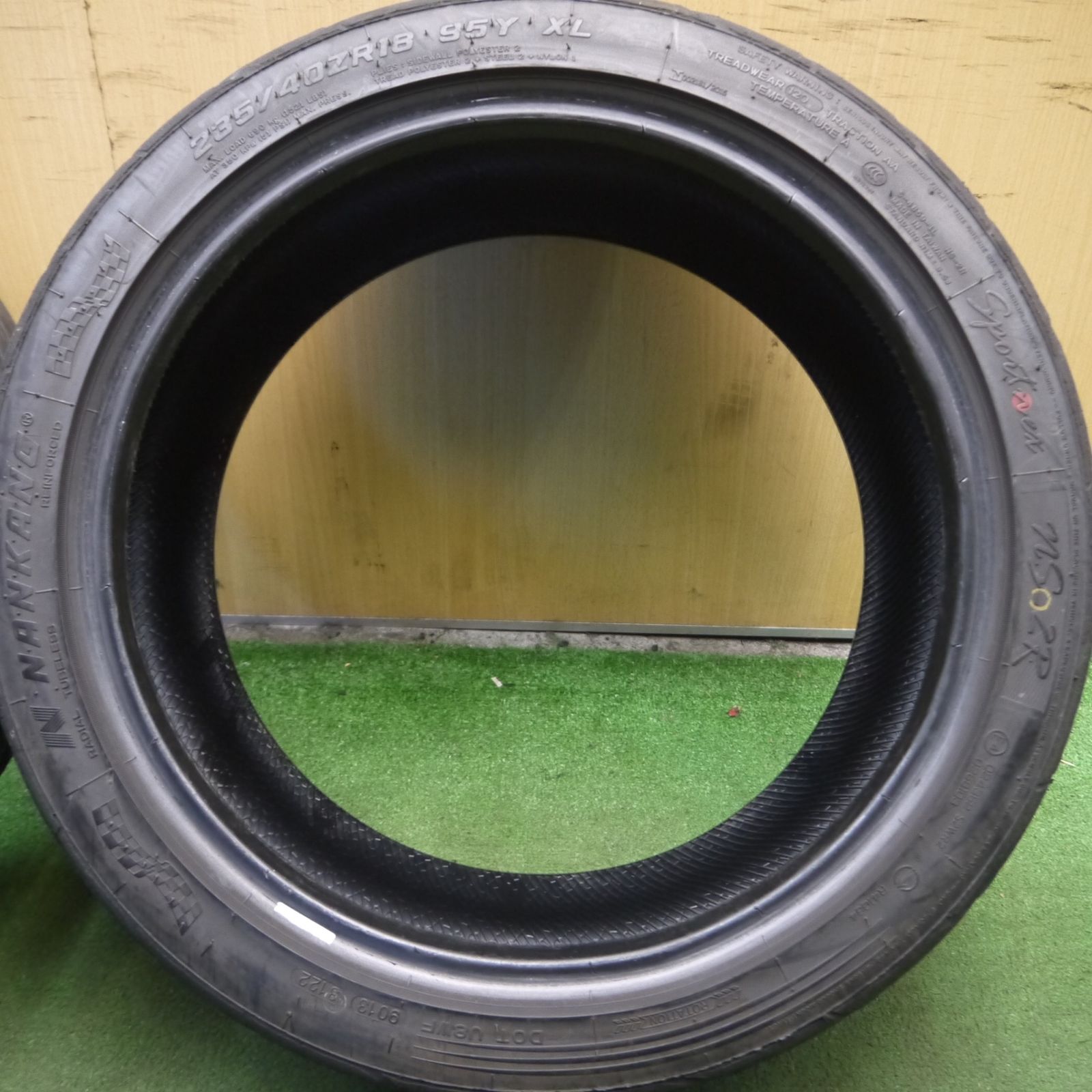 送料無料* バリ溝！22年！8.5分☆235/40R18 ナンカン Sportnex NS-2R