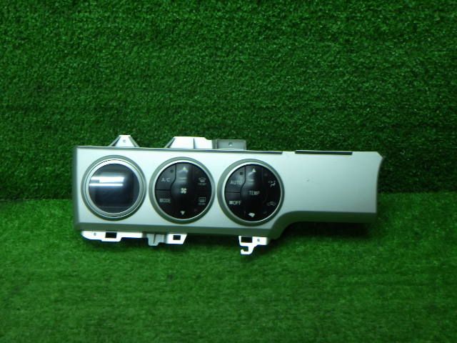 トヨタ ZRE151/154 ルミオン エアコンスイッチ チェックOK 210402180