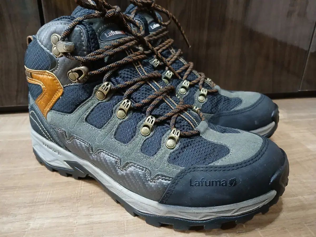GORE-TEX