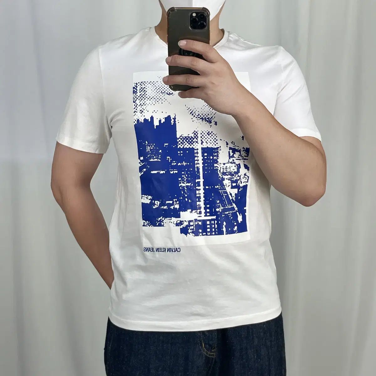 【雷市場（ポンジャン）商品韓国直送】 Calvin Klein(カルバ・ンクライン) 白 半袖Tシャツ M 240828