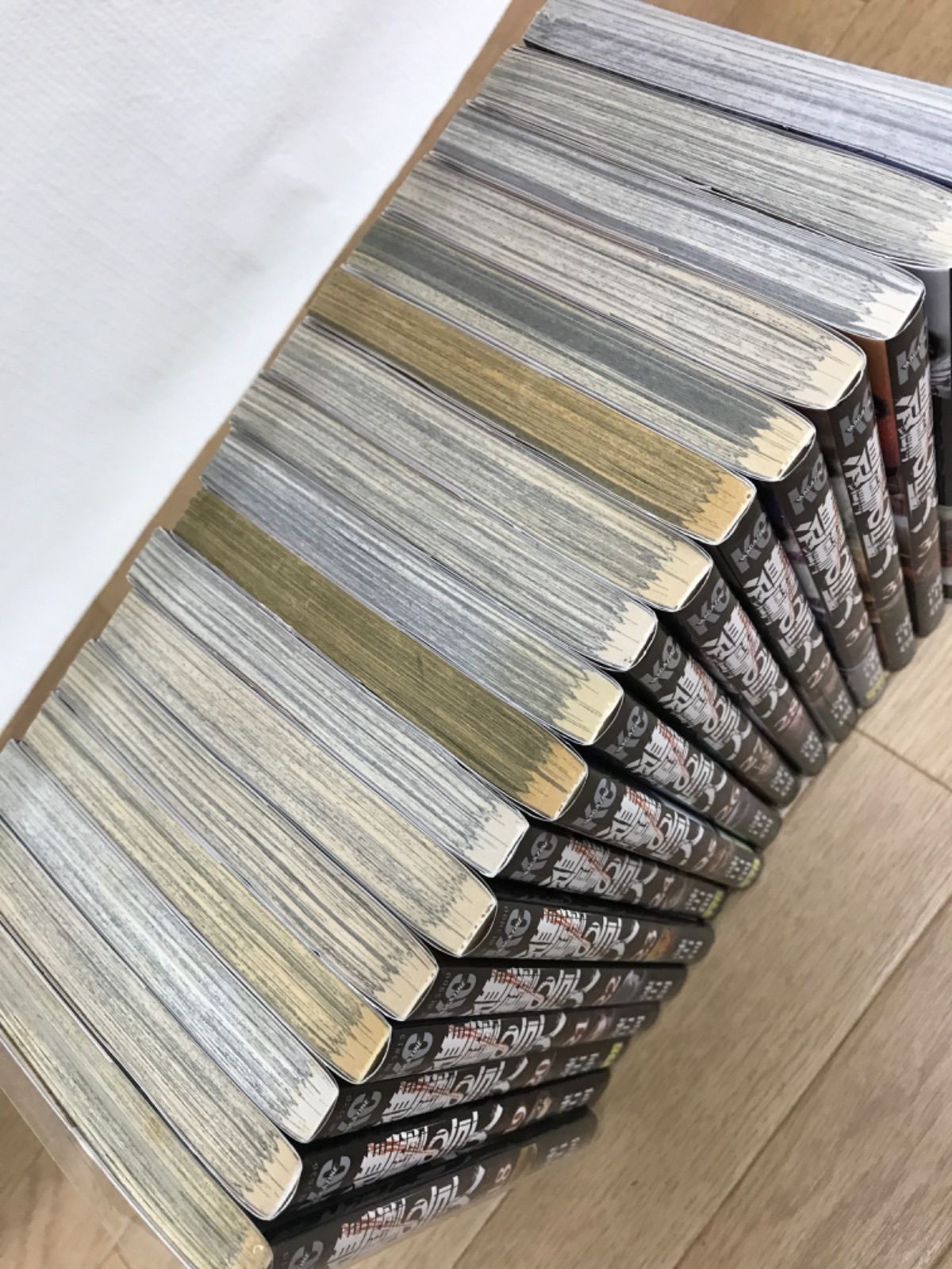 ☆②進撃の巨人 1巻～34巻 全巻セット 諌山創 ※未開封巻あり