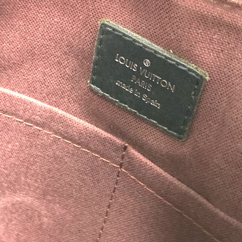 LOUIS VUITTON ルイヴィトン ショルダーバッグ ディストリクトPM  