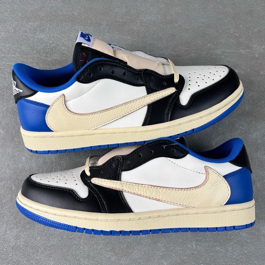 新品未使用 箱付 Travis Scott × Fragment × Air Jordan 1 #2