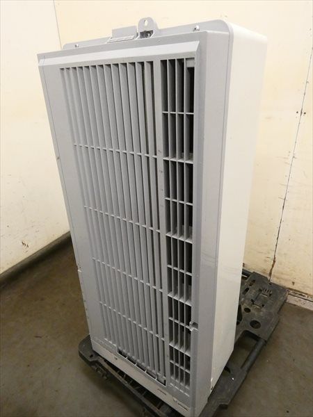 【メ0317-33】コロナルームエアコンCW-1622R 2022年　動作確認済 CORONAコロナルームエアコンCW-1622R コロナ窓エアコンCW-1622R 年2022