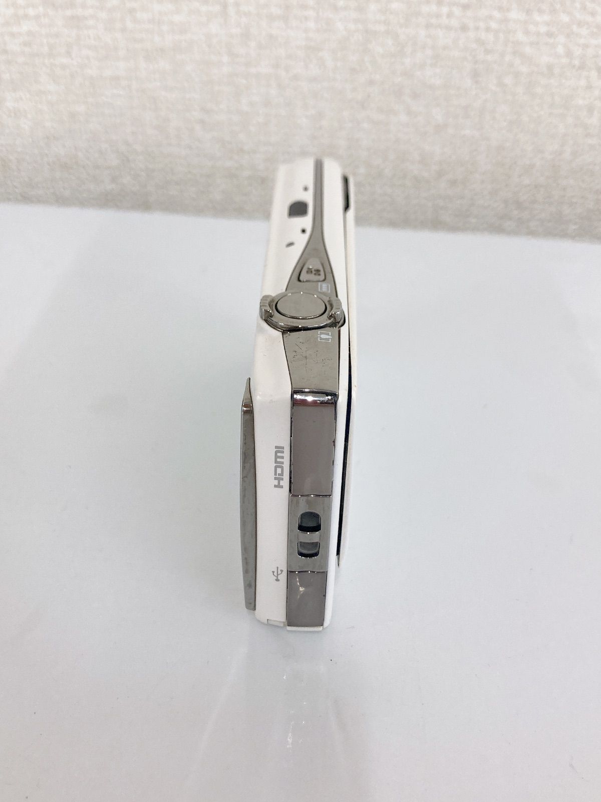 2【通電動作未確認】FUJIFILM FinePix Z900EXR ホワイト 【カメラ