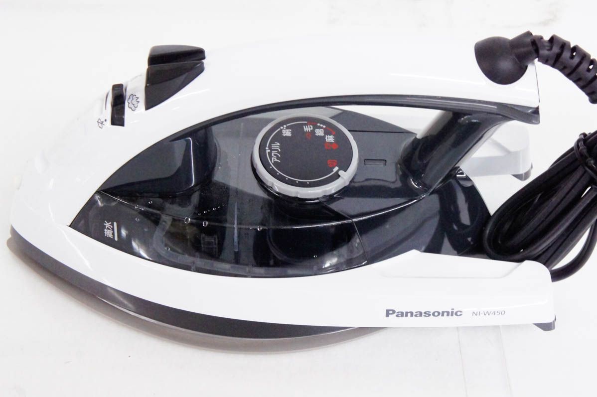 【中古】Panasonicパナソニック スチームアイロン NI-W450-W Amazon | パナソニック スチームアイロン ホワイト NI-W450-W