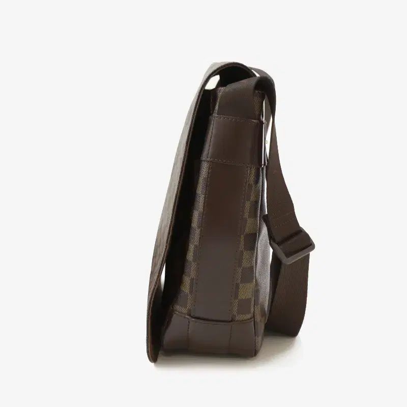 ルイ ヴィトン N45258 バスティル クロスバック ダミエ エベン