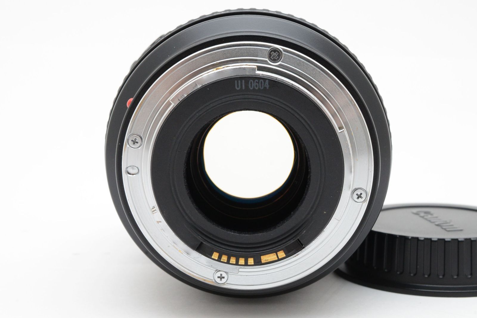 F2.8 L