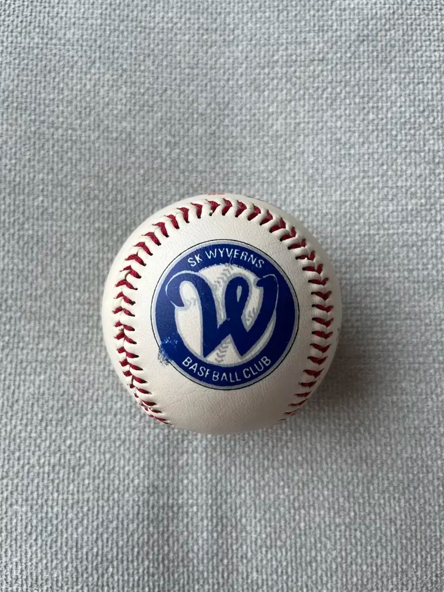  カン ビョンチョル 監督 700 勝つ 記念球 記念グッズ 野球