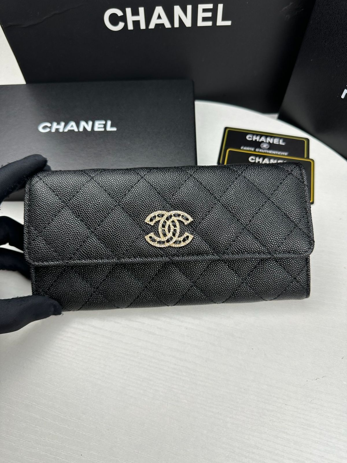 ☆高級感☆【CHANEL】クラシックロングウォレット シャネル CHANEL クラシックロングジップウォレット ブラック/SV
