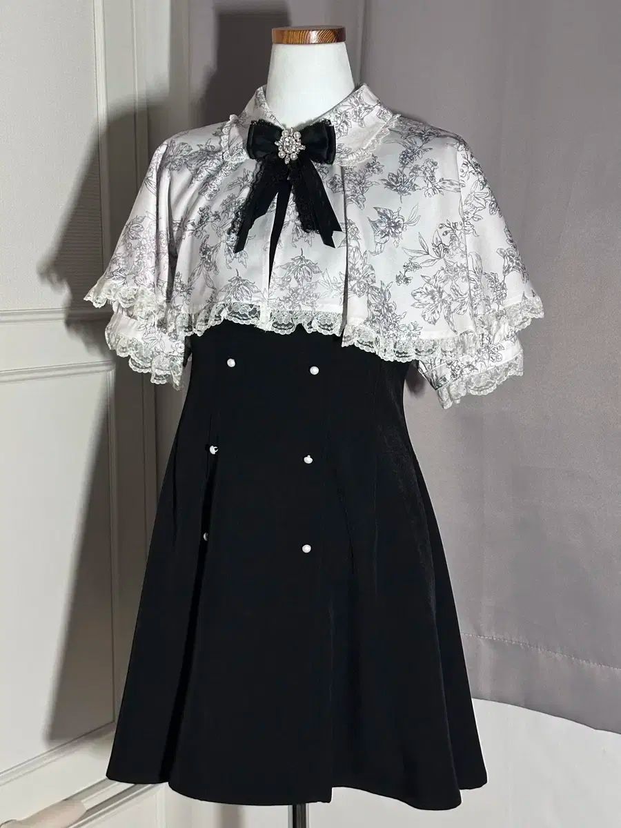 ロジータ セパレート ケープ ワンピース 量産型 地雷系 量産型 地雷系