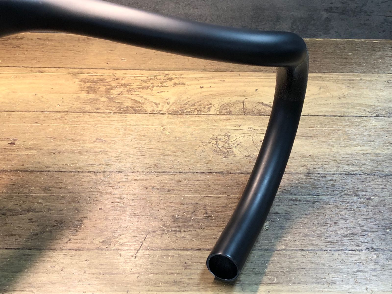 カーボン 一体型ドロップハンドル