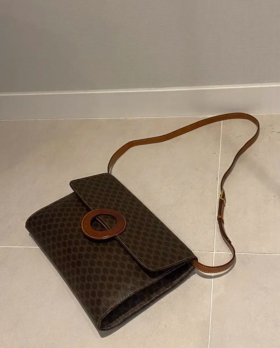 Celine セリーヌ マカダム サークル クロスバッグ