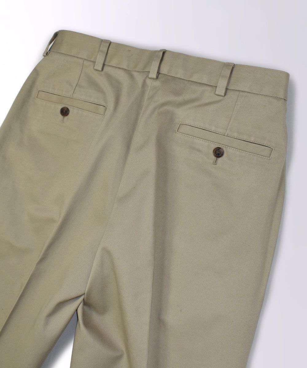 未使用　ブルックスブラザーズ　チノパン　アドバンテージチノ　ブラウン　CLARK ライトウエイト アドバンテージチノ プリーテッドパンツ PLT | Brooks