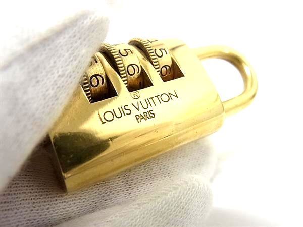 □極美品□ LOUIS VUITTON ルイヴィトン ダイヤルロック式