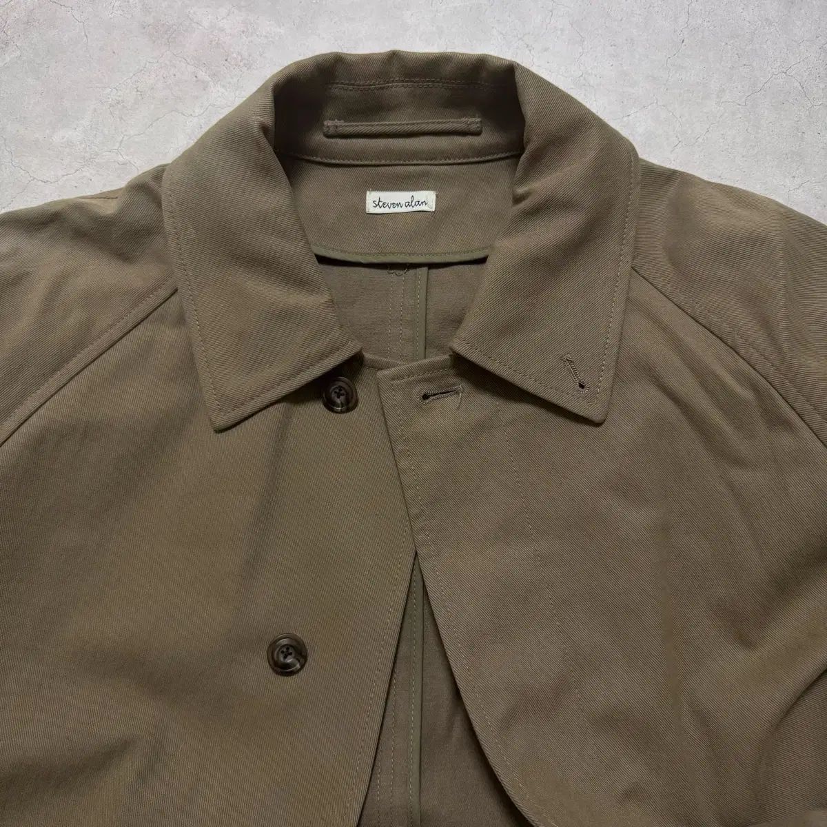 スティーブン アラン トレンチコート