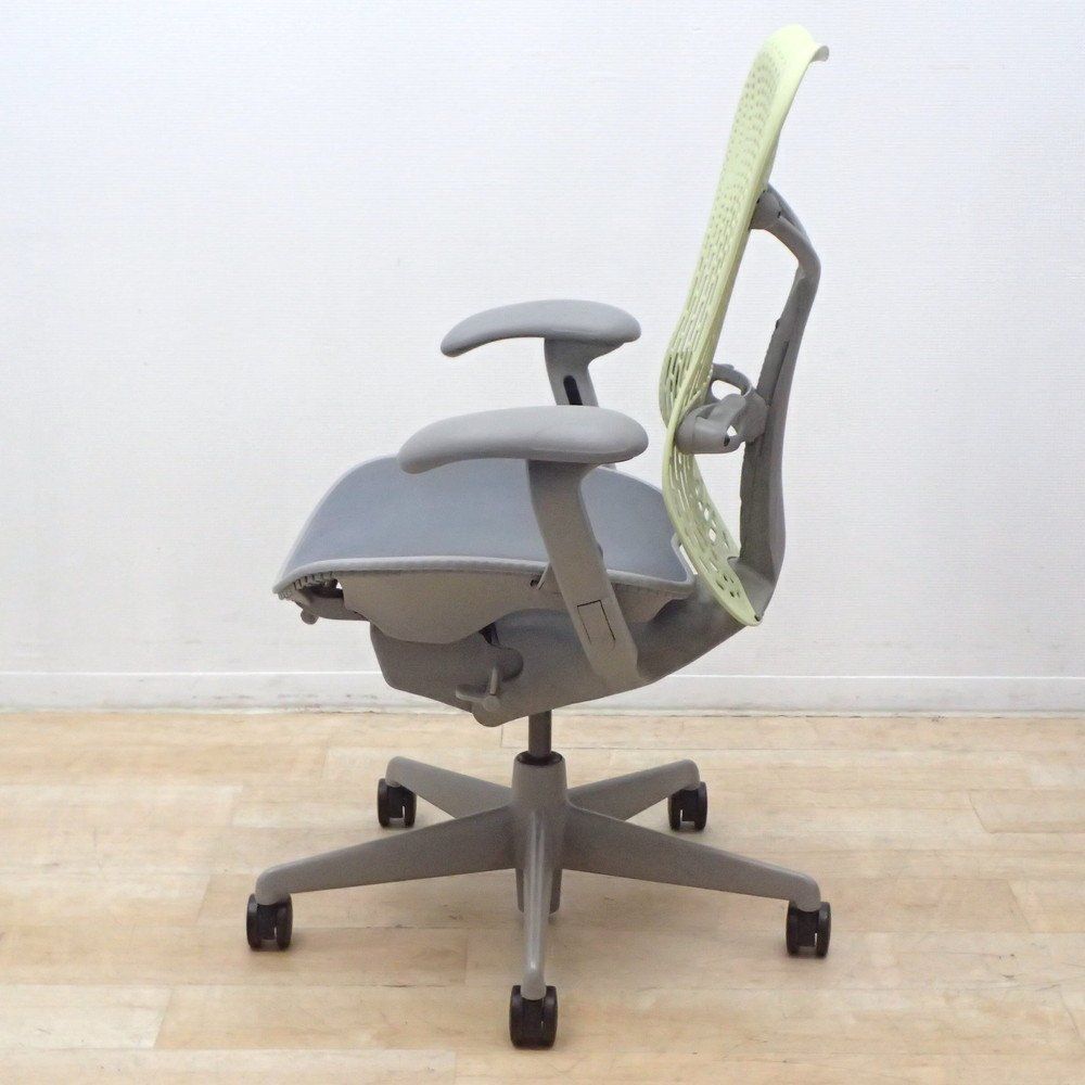 Herman Miller ハーマンミラー Mirra ミラチェア 肘付オフィス