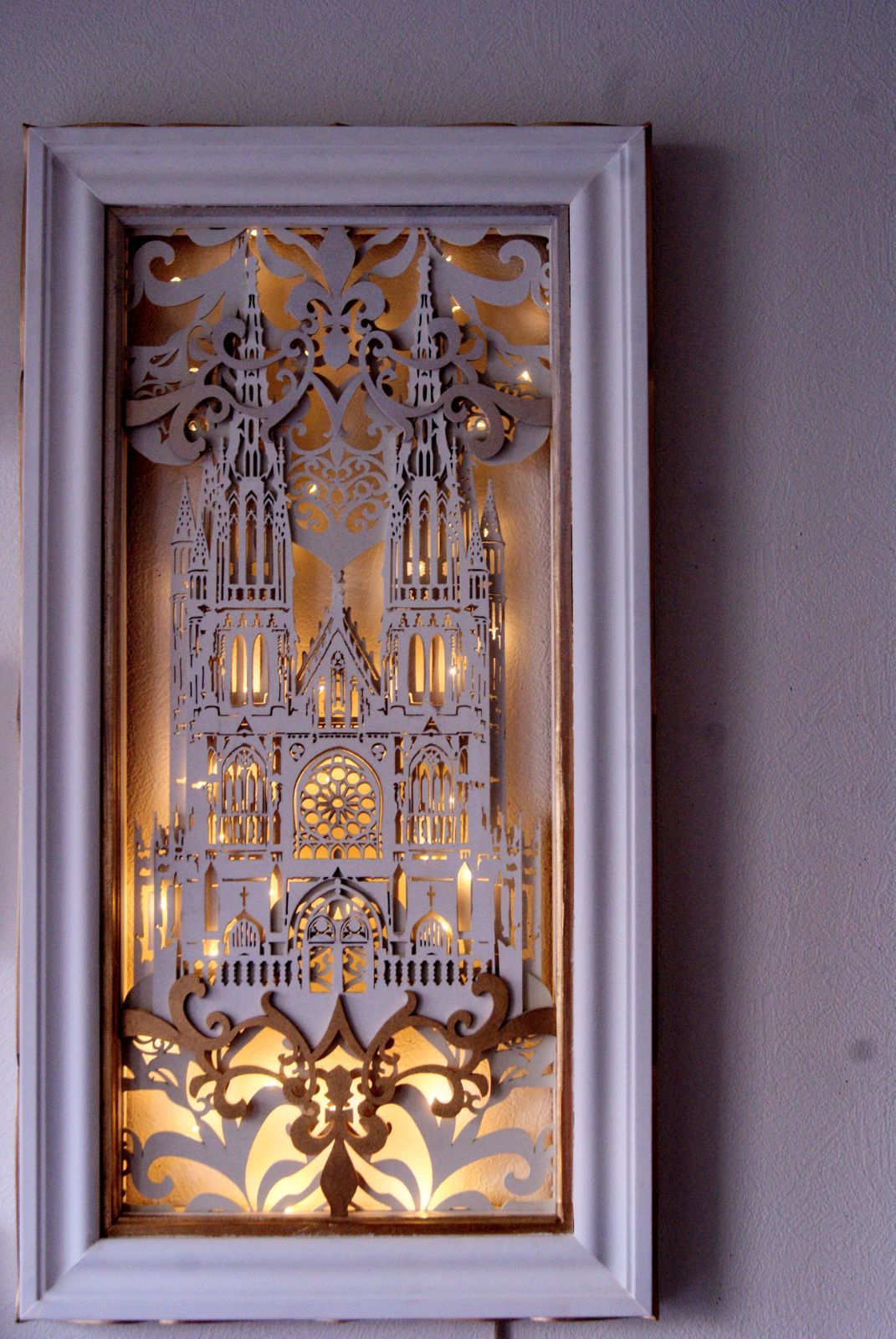 むにゅむにゅ ムニュムニュ 間接照明 ライト 絵画 切り絵 パネル  