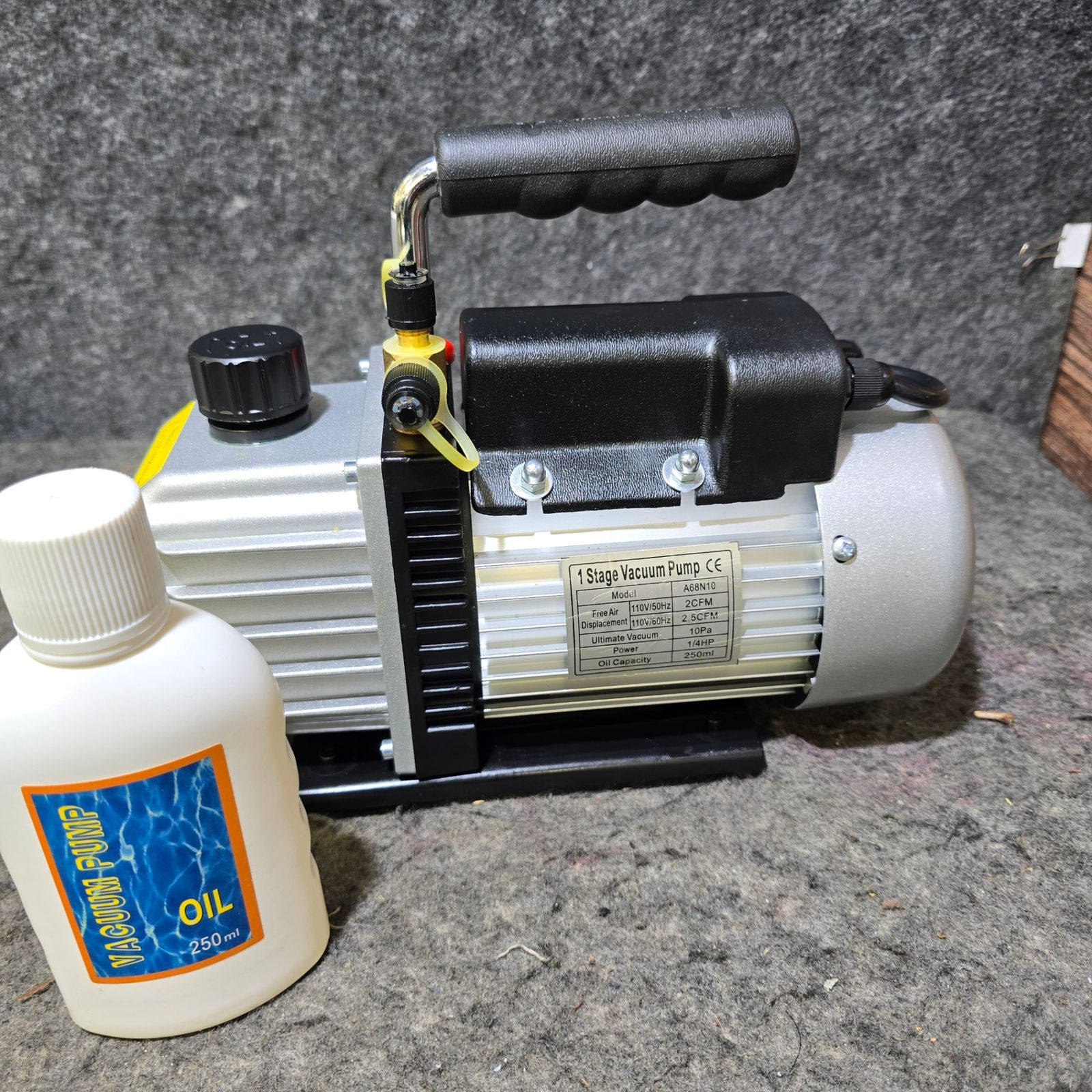 長期 ROTARY VANE ロータリーベーン 電動真空ポンプ A68N10 桶川店