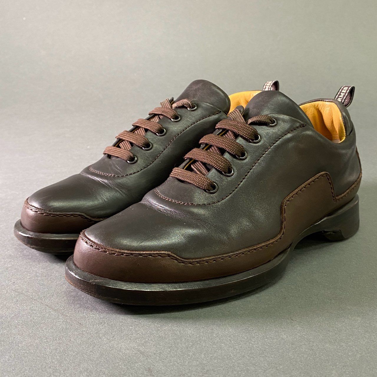 3l19 HERMES エルメス レザースニーカー 35 ブラウン Leather 