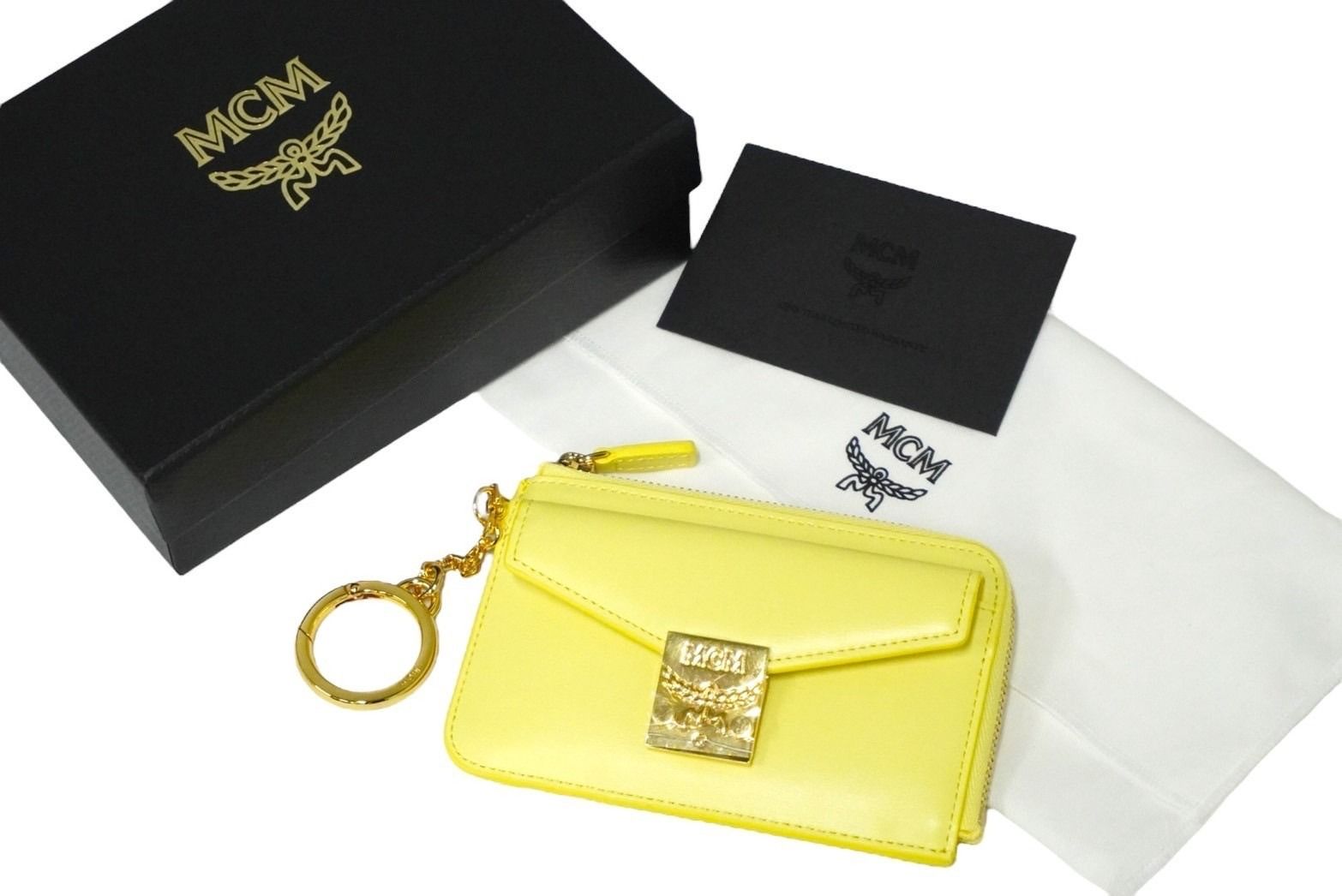 使用感なし 美品 MCM エムシーエム モノグラム ネックストラップ