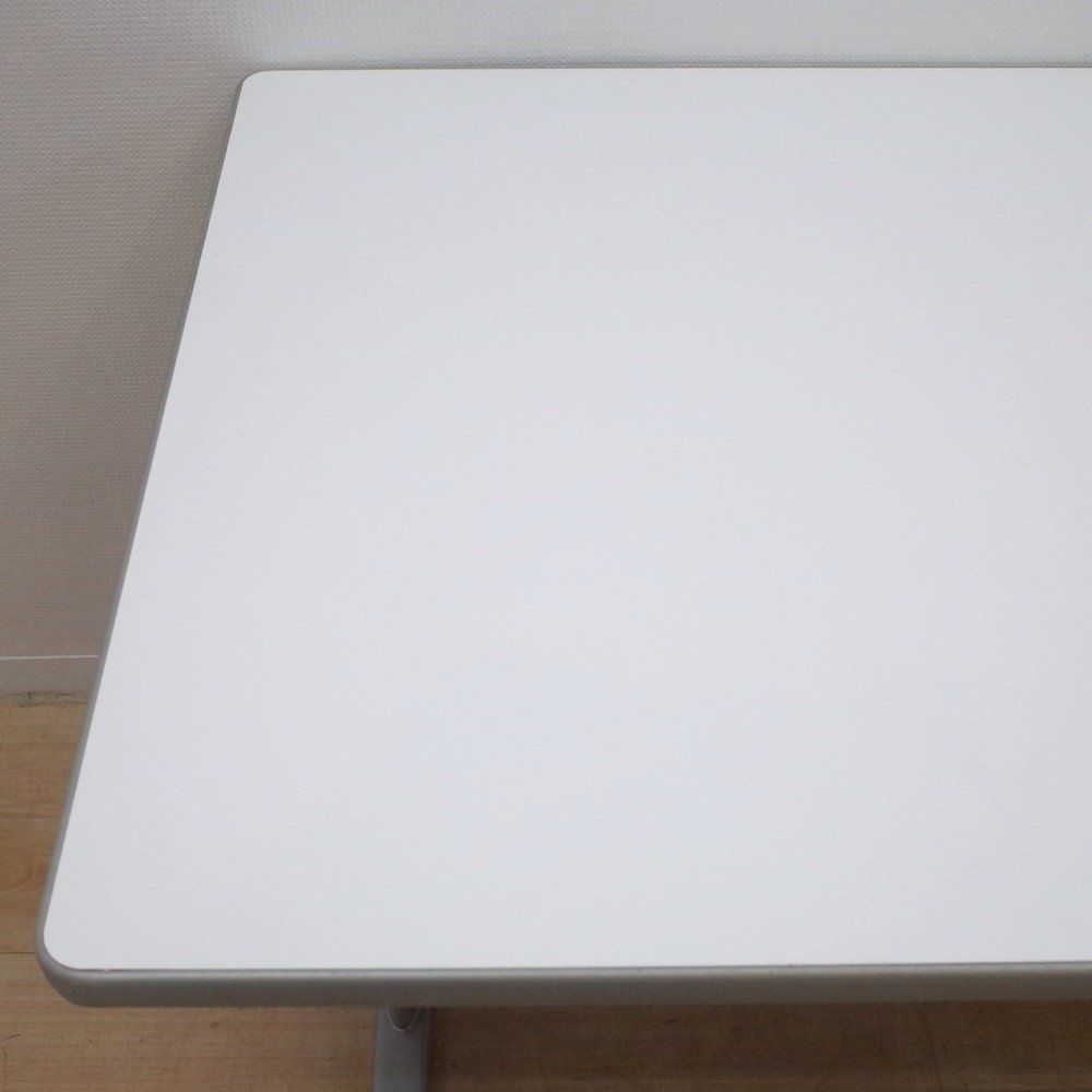 okamura オカムラ 8177シリーズ ミーティングテーブル W1500 D750 H700 ホワイト 会議室 荷物台 作業台 EG17231 オフィス家具 MARWIL-DEMENAGEMENTS_CH