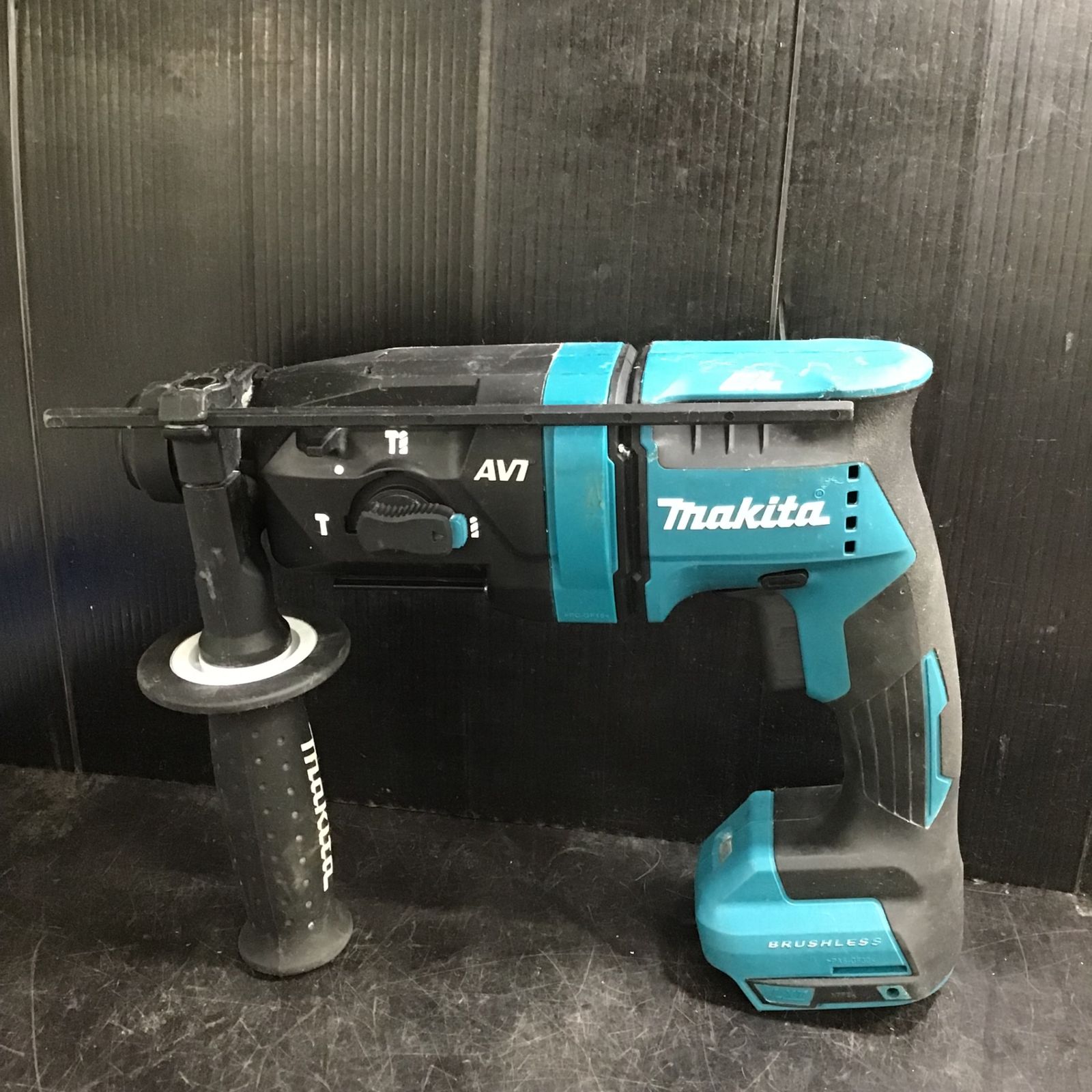 マキタ(makita) コードレスハンマドリル HR182DRGX【草加店】 マキタ(makita) コードレスハンマドリル HR182DRGX【草加店】