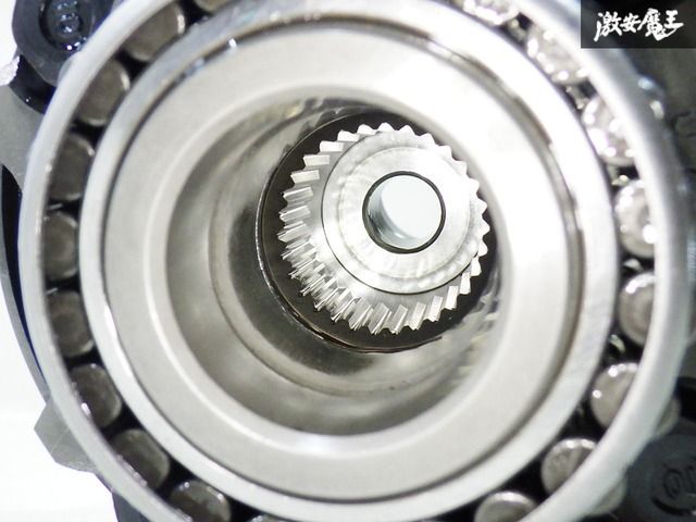 GR86 ZN8 純正トルセンデフ新車外し Yahoo!オークション - トヨタ GR86 ZN8 AT 新車外し トルセンLSD
