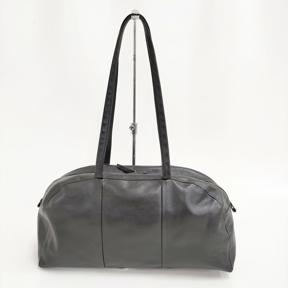 KURASHI&Trips 本革　ラウンドレザーバック KURASHI&Trips 一田憲子さんとつくったラウンドレザーバッグ ブラック