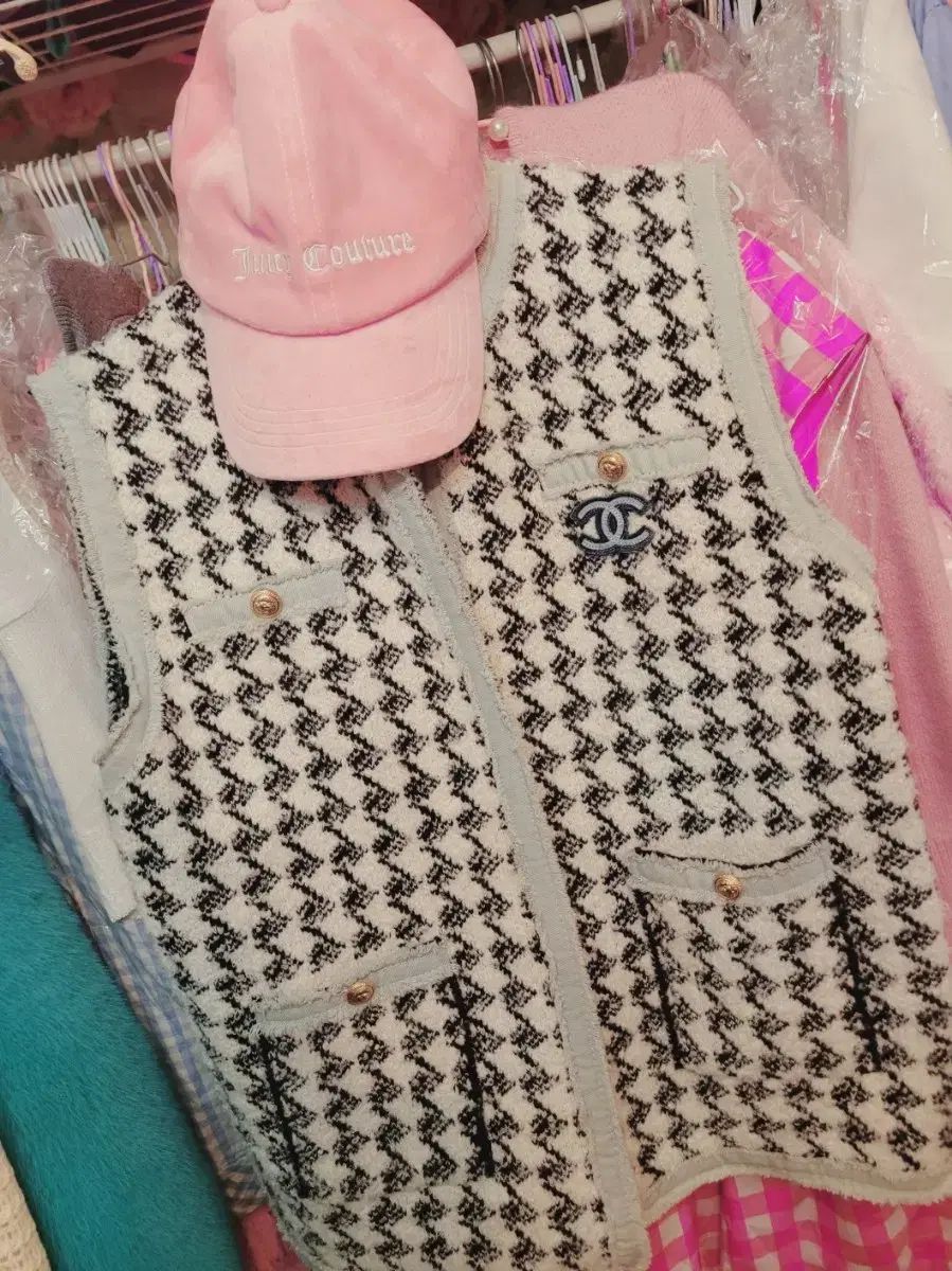 ジューシークチュールピンクボールキャップ