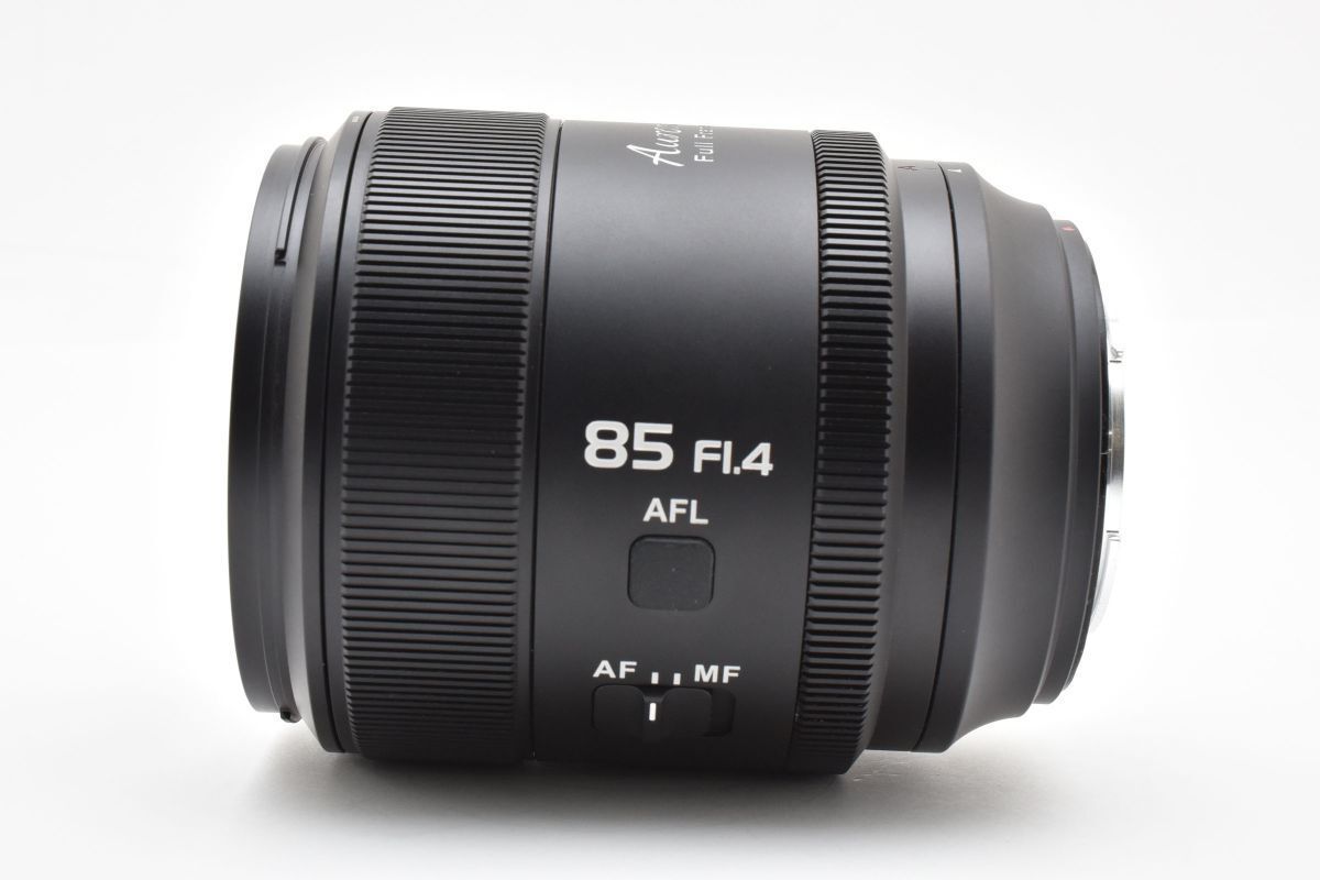 SIRUI AURORA 85mm F1.4 Eマウント　その他諸々 SIRUI(シルイ) 85mm F1.4 Eマウント/ブラックAURORAシリーズ フル