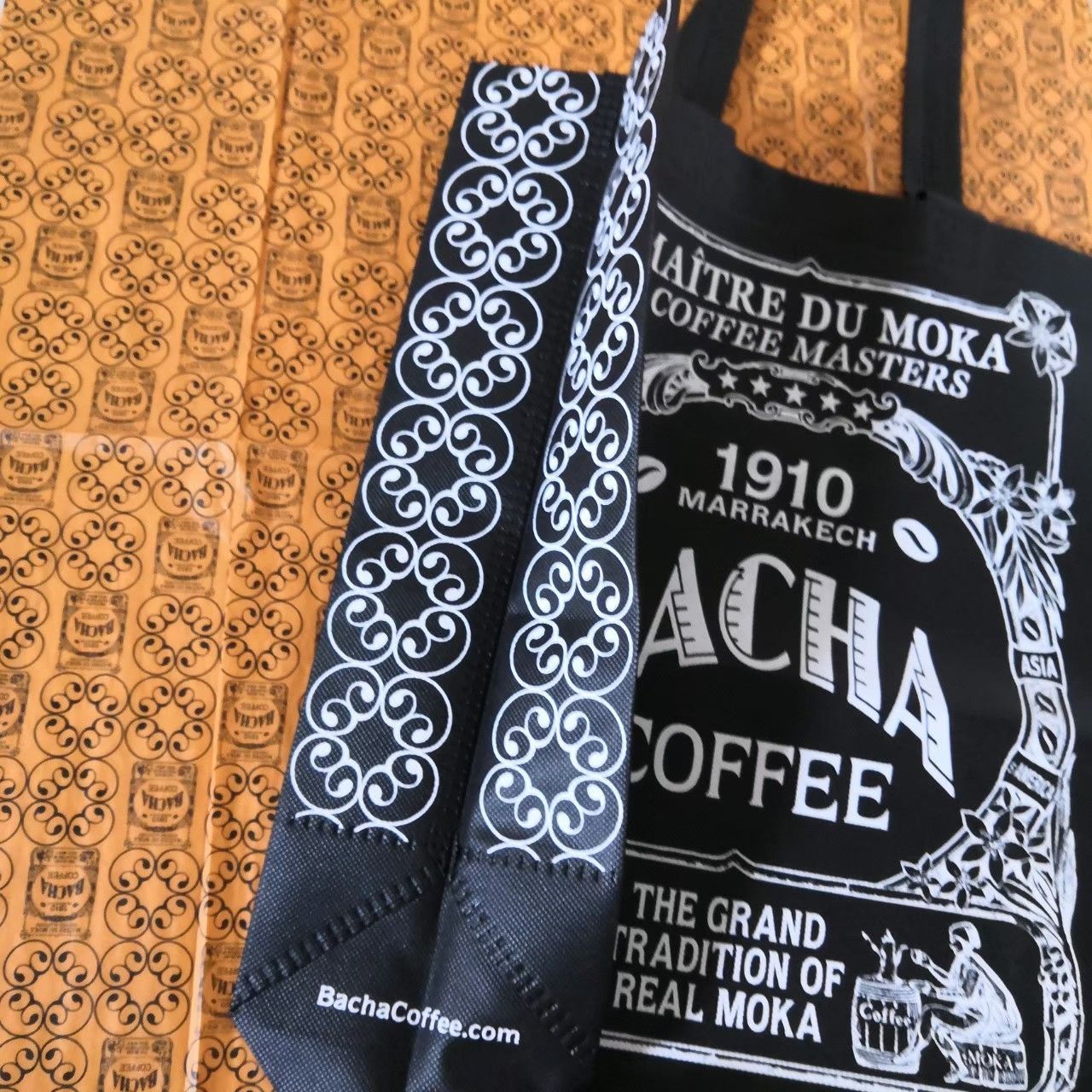 シンガポール BACHA COFFEE バシャコーヒー3袋 ショッパー 1個 - コーヒー