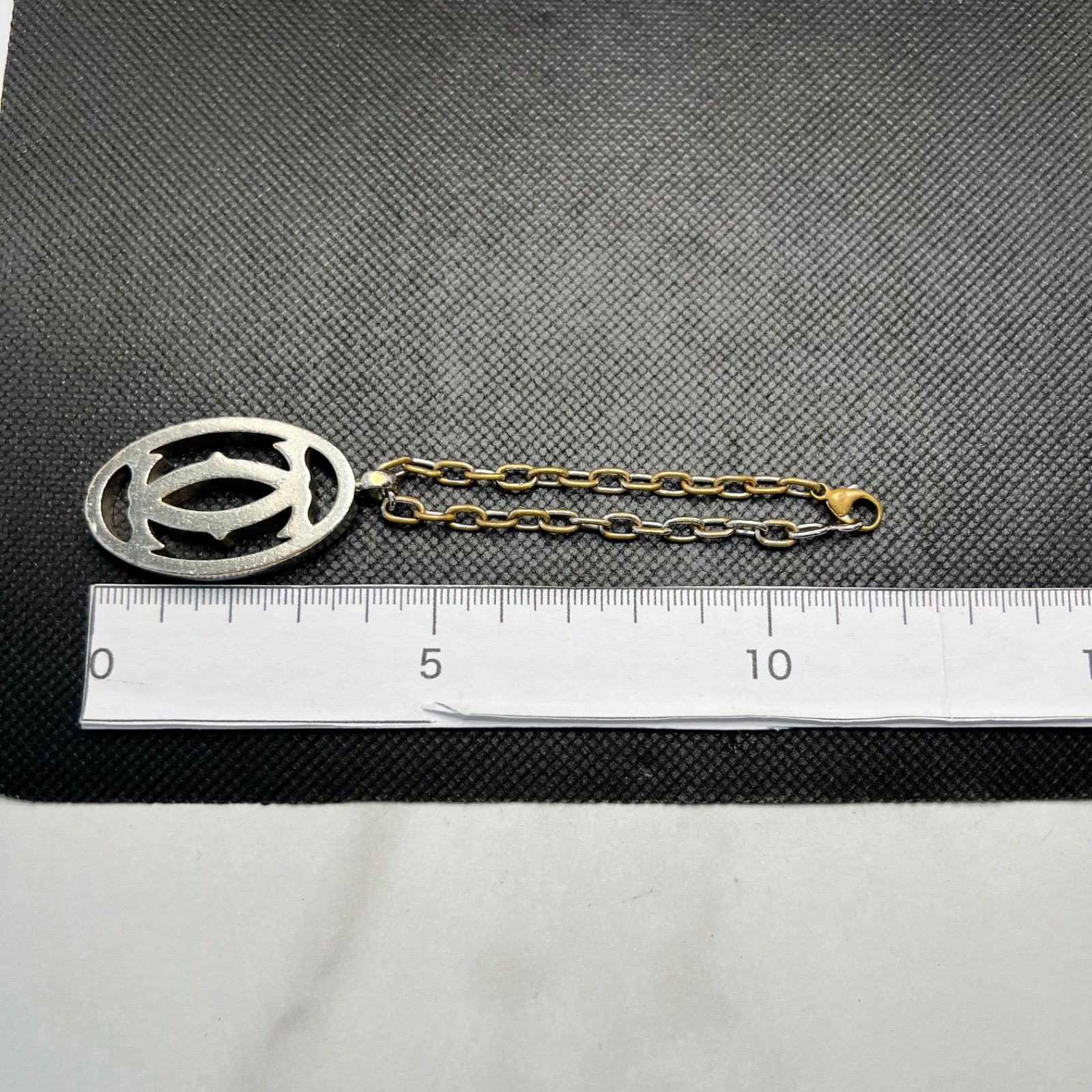 Cartier カルティエ キーホルダー キーリング ロゴ シルバー - メルカリ