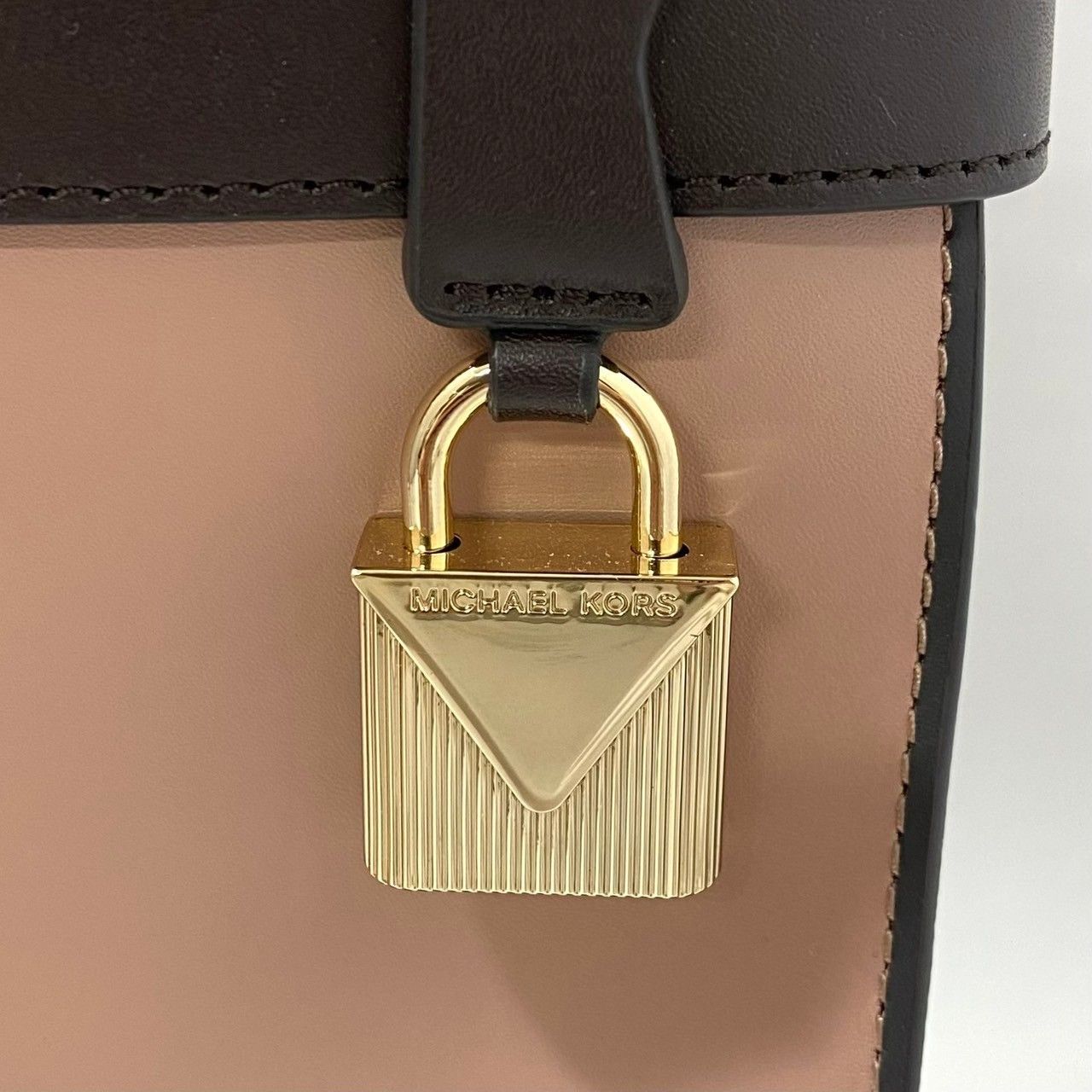 MICHAEL KORS】タチアナ ミディアム サッチェル トリュフ 2Way バッグ 