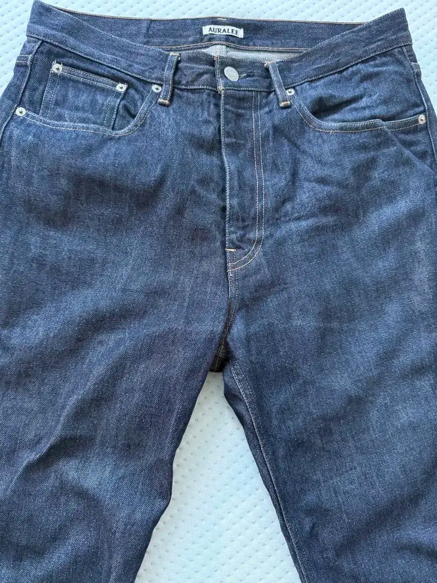 AURALEE(オーラリー) ハードツイスト 5p デニム インディゴ