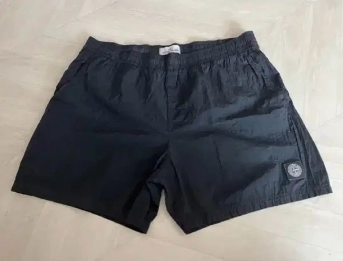 STONE ISLAND ストーンアイランド ハーフパンツ 2XL