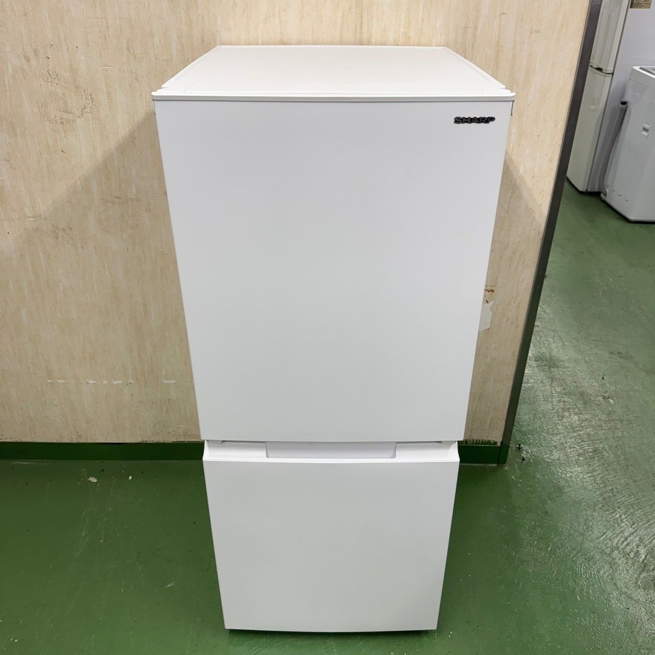2F 42SHARP 冷蔵庫 152L100L強 小型 一人暮らし どっちもドア