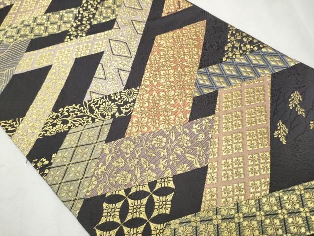 平和屋着物○織匠十一代目 篠屋宗兵衛 謹製 綴れ唐織 六通柄袋帯 吉祥