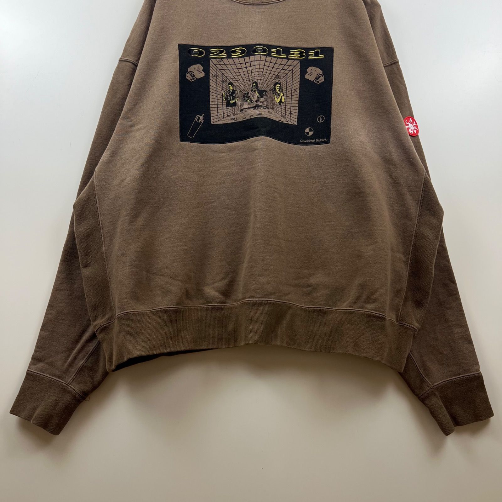 C.E Cav Empt シーイー　モックネック スウェット　刺繍 C.E Cav Empt シーイー モックネック スウェット 刺繍