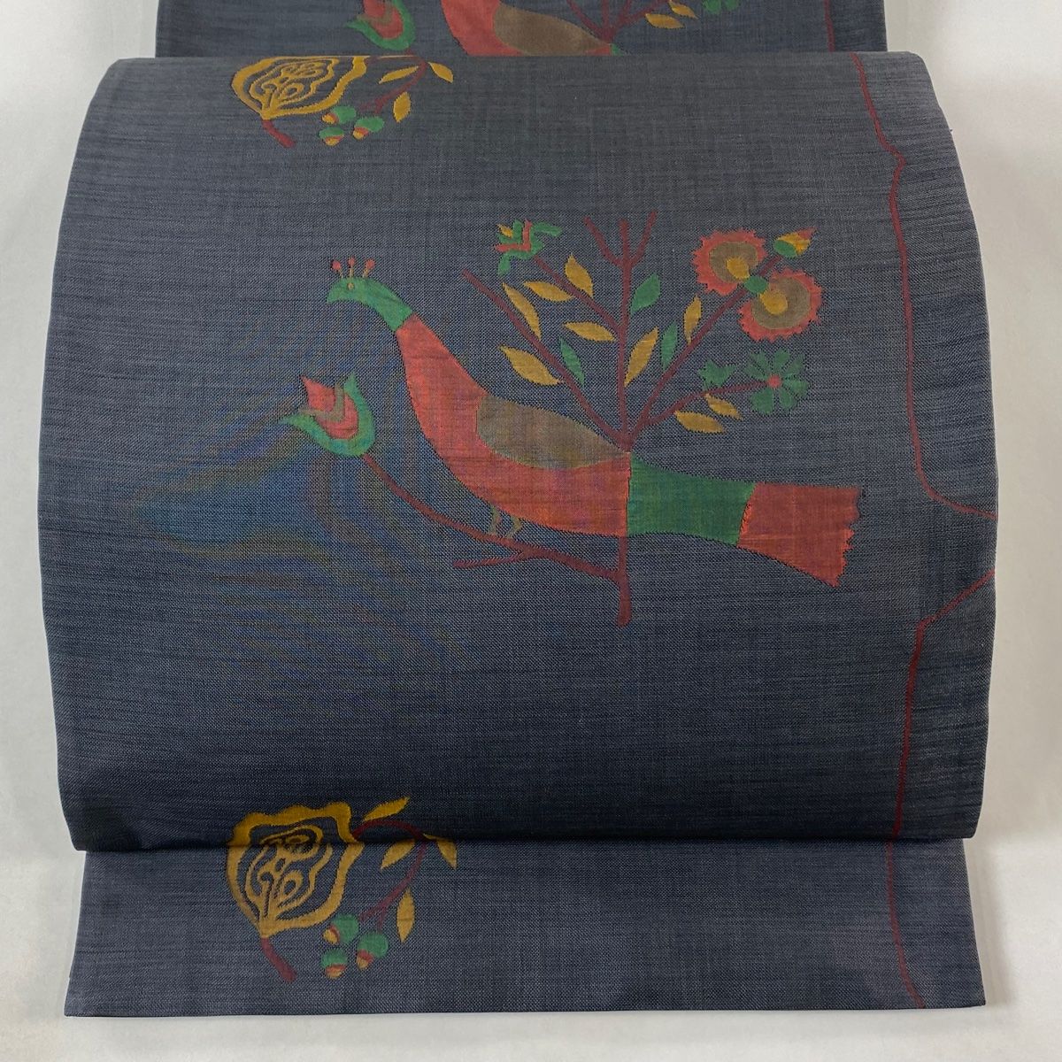 新品　正絹　紬地お洒落袋帯　個性派　キリム風　鳥さんと木々　緑色 袋帯 美品 名品 木屋太 落款 紬地 鳥 草花 黒灰 六通 正絹