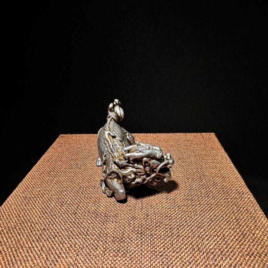 銅製 麒麟  書道具 文房具  置物  装飾品   工芸品 美術品 銅製 麒麟 書道具 文房具 置物 装飾品 工芸品 美術品 - メルカリ