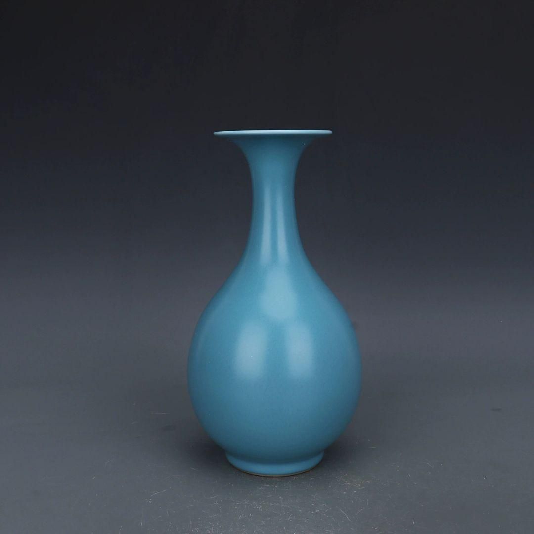 清雍正汝釉天青色玉壺 景徳鎮 陶磁器 装飾品 現代工芸品 美術品 置物 清雍正汝釉天青色玉壺 景徳鎮 陶磁器 装飾品 現代工芸